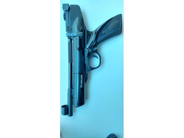 Aangeboden Webley &amp;amp; Scott Hurricane 5.5 mm