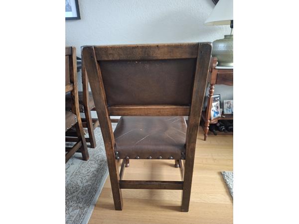 Eiken stoelen met leer bekleed 6 stuks heel mooi