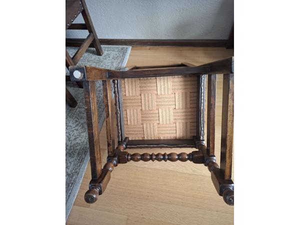 Eiken stoelen met leer bekleed 6 stuks heel mooi