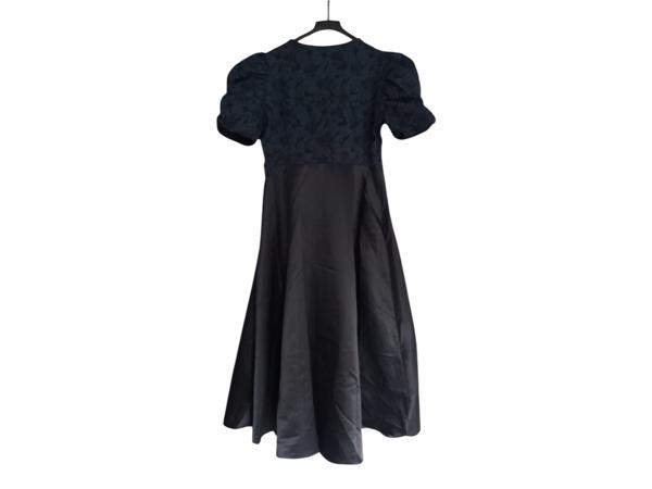 Sjieke satijnen jurk met kant L 40/42