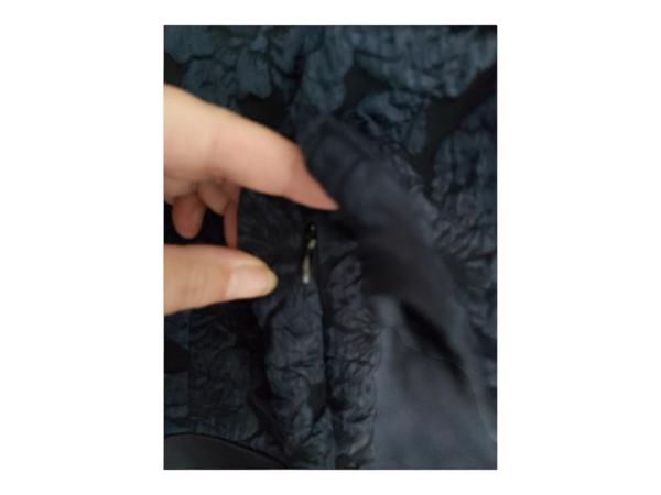 Sjieke satijnen jurk met kant L 40/42