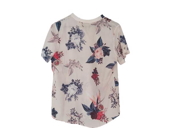 Metrofive bloemen shirt vhals lichtroze XL