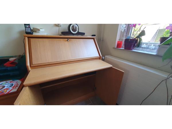 Secretaire
