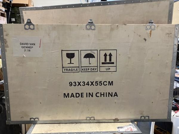 aantal triplex kisten afkomstig van import