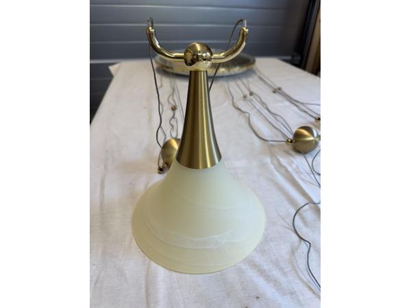 Lamp met Alabaster kelken