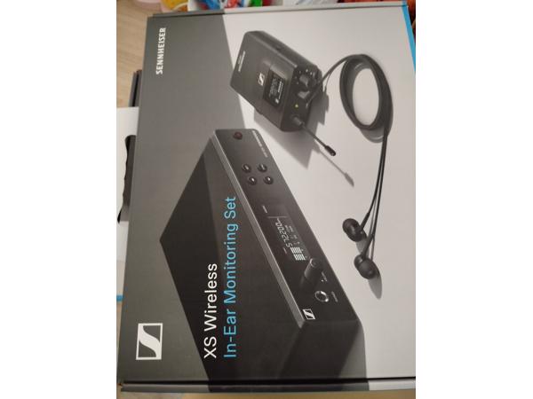 Sennheiser XS Wireless In-Ear Monitoring Set