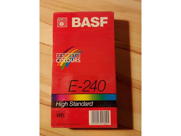 3 Basf E 240 videocassettes - VHS