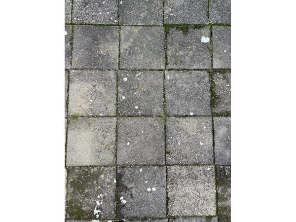 Stoeptegels +/- 18m²