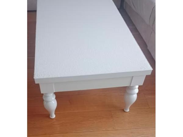 Nette salon tafel en eettafel met 6 bijpassende luxe stoelen