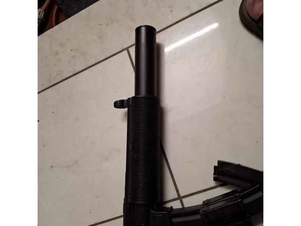 Mp5 jing hong  sd5 airsoft