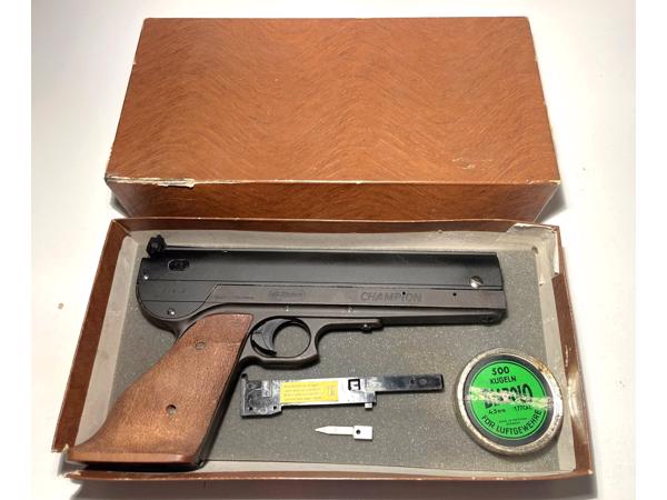 match pistool, wedstrijdpistool met magazijntje