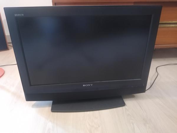 Sony Bravia TV 66cm