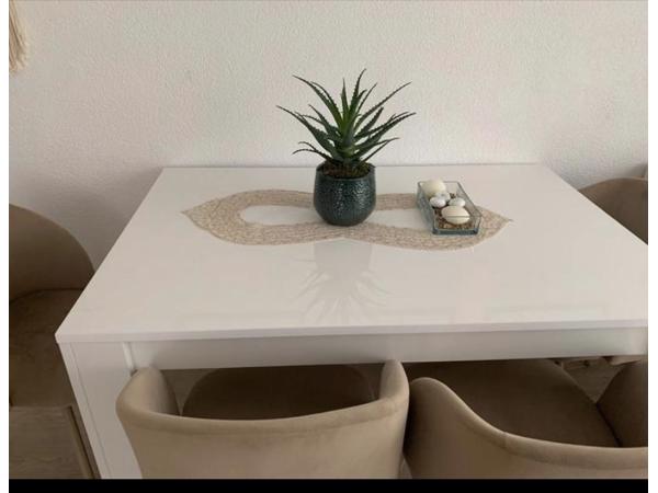 Eettafel