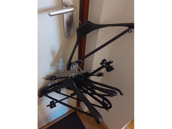 Kledinghangers gratis mee te nemen