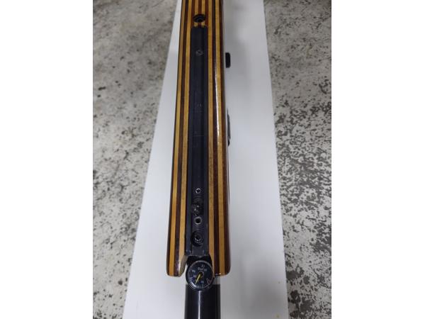 Pcp Steyr match 5.5 mm links met RWS kijker 6x40  , demper e