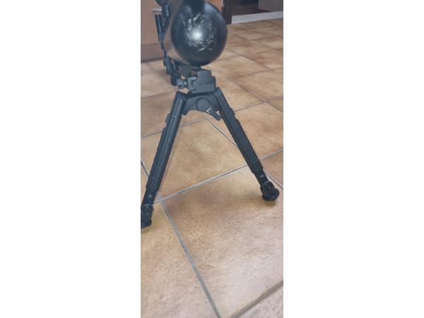 UTG Bipod Heavy Duty ( zeer stabiel )