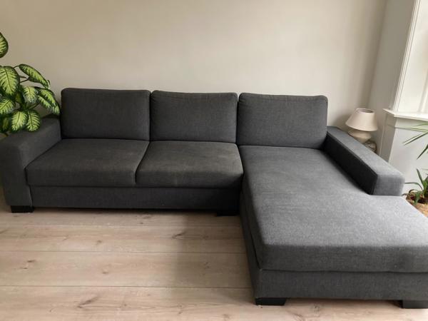 Grijze 3 zits bank met chaise longue en opbergruimte