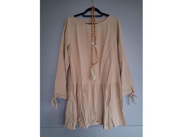 Beige jurk maat L - Zo goed als nieuw!
