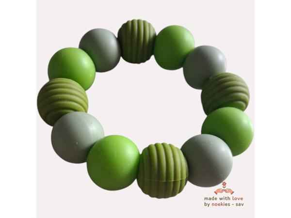 Noekies Handgemaakte Bijtring appelgroen - Nieuw!