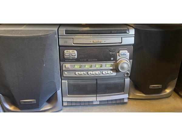 Hifi Stereo systeem met radio, CD en 2x cassette