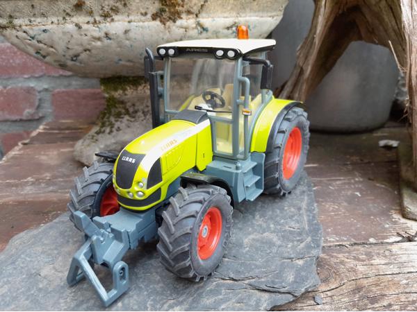 Siku claas Ares 697 ATZ 3256