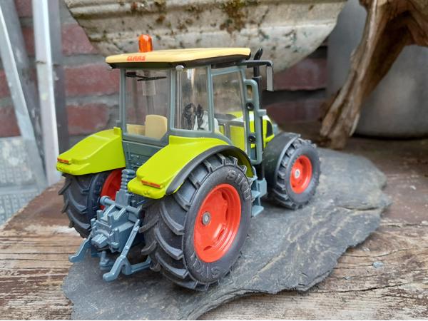 Siku claas Ares 697 ATZ 3256