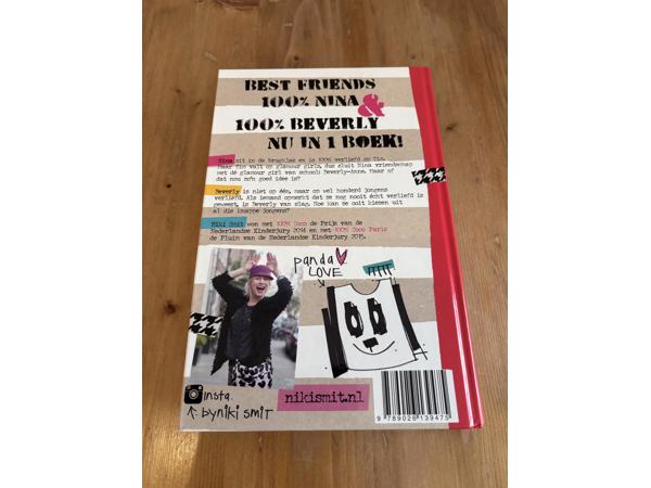 Niki Smit omnibus : 100% Nina en 100% Beverly (10+)