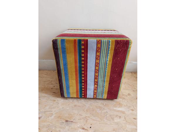 vierkante poef in meerdere kleuren