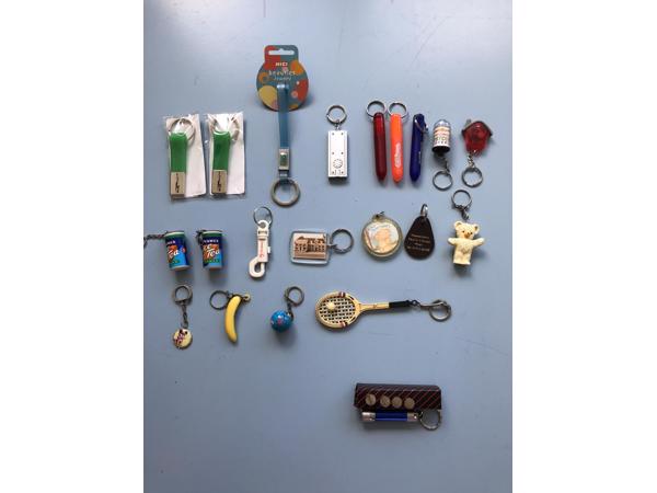 Sleutelhangers 18st,  samen of los te koop diverse soorten
