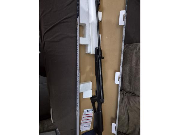 Diana two sixty. pellet rifle. 4,5mm