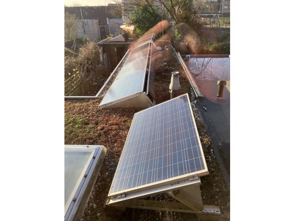 6 Zonnepanelen 2012 incl.frame en kabels