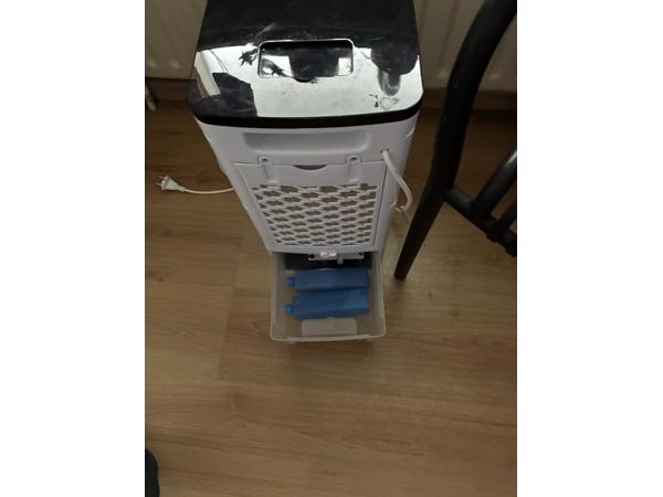 Mobile airco met koel elementen