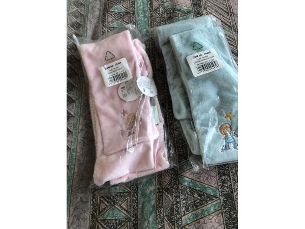 2 stuks nieuwe baby sjaals warm gevoerd