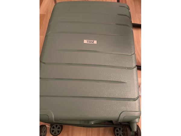 Sony PXW-FX9, 2 stuks Sony PXW-Z90, 2 statieven en koffer.