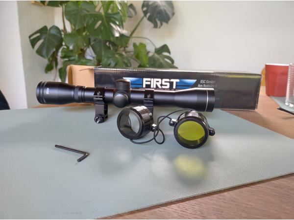 Richtkijker 4x32 First strike