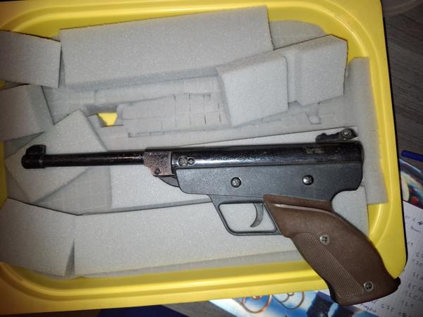 Diana model 3 pistool