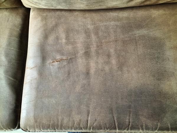 Stoere bruine industriële bank