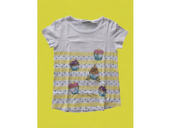 Glo-Story cupcakes t-shirt geel 116