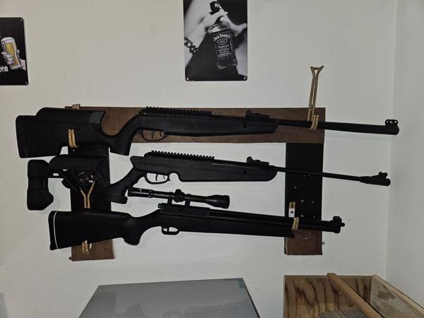 Te koop diverse buksen