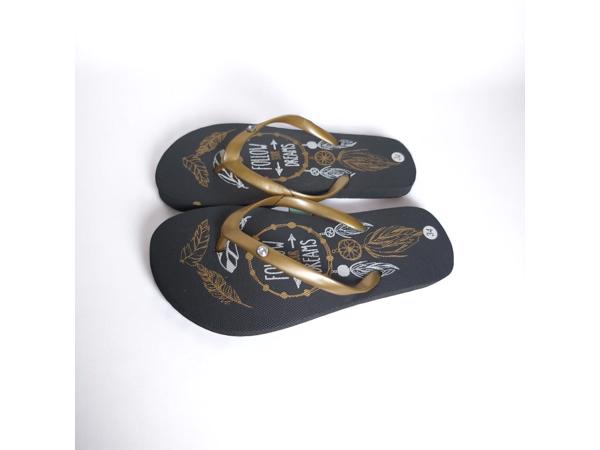 Teenslipper zwart goud met strass steentjes 34
