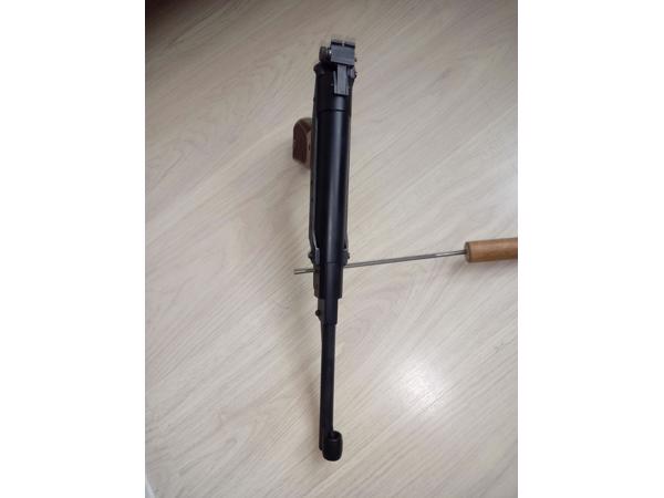 Luchtdrukpistool Record model 68, cal 4,5mm i.z.g.st.