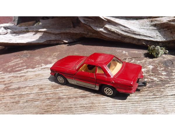 Mercedes 500 sl corgi toys