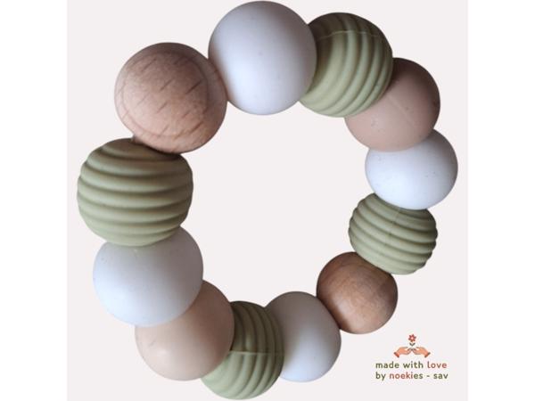 Noekies Handgemaakte Bijtring khaki beige - Nieuw!