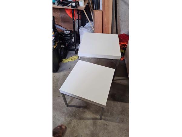 2 kleine tafeltjes