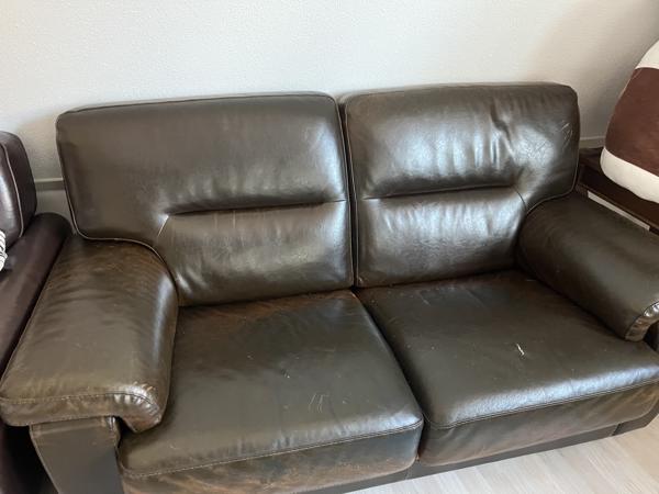 Bank en/of twee stoelen