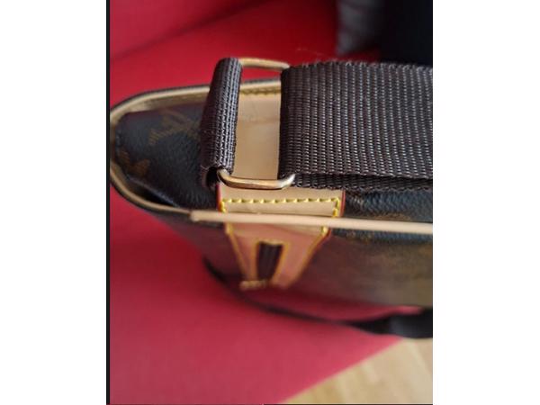 Abbesses Messenger tas