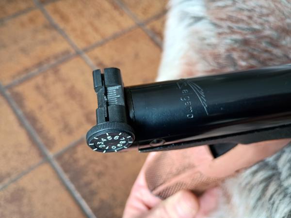 El Gamo Center Vintage onderspanner luchtpistool