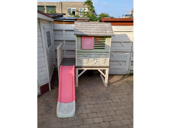 Speelhuisje