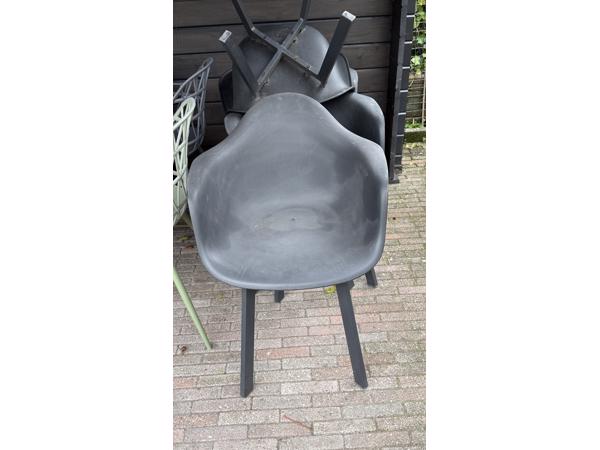 4 terras stoelen