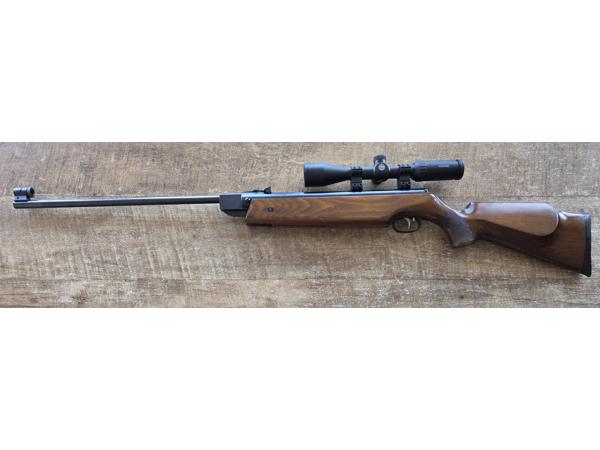 Weihrauch hw80 met hawke richtkijker